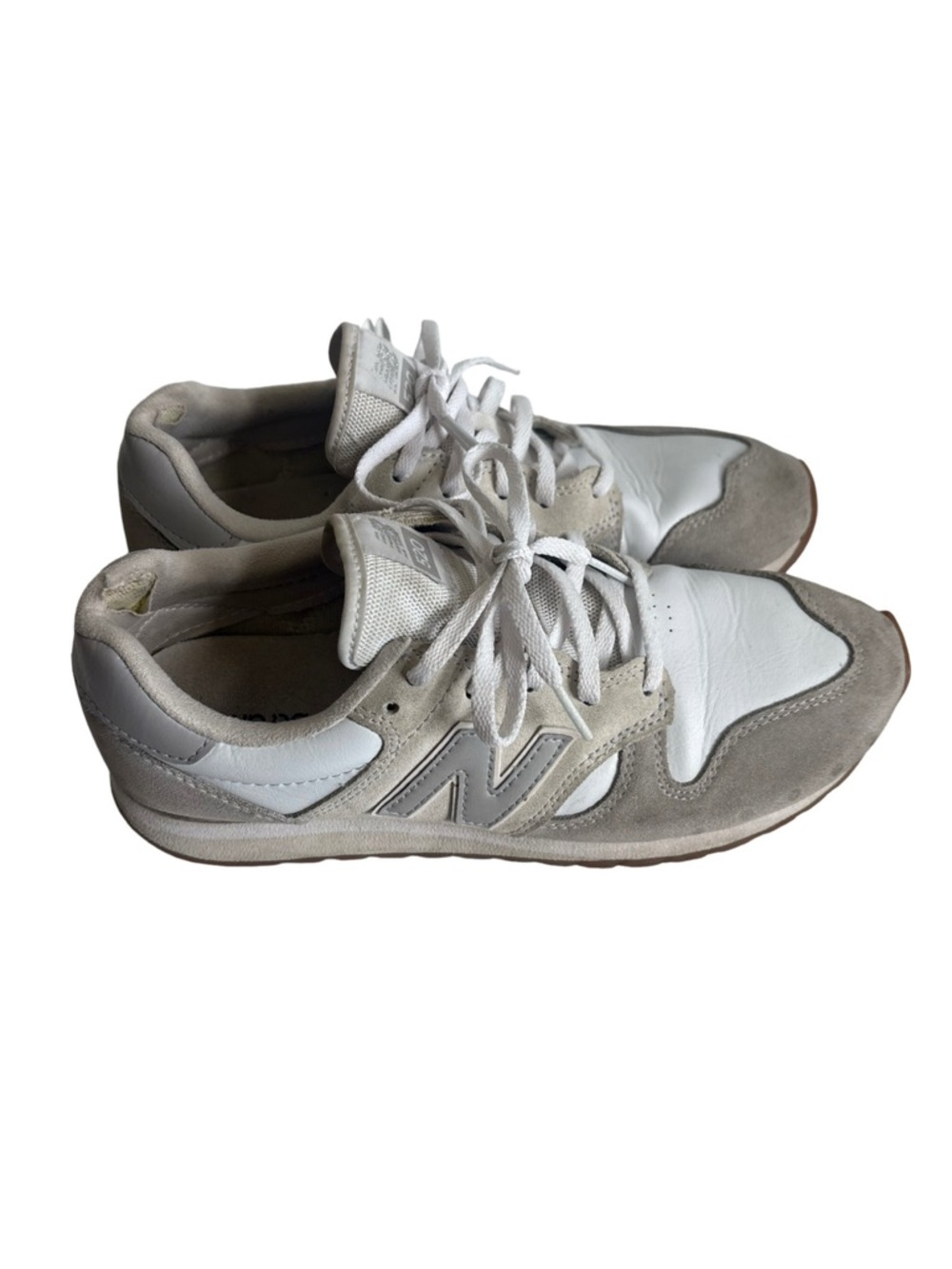 New Balance 520 Sneakers Gray White Suede Running Shoes Womens 8.5 - Picture 3 of 9